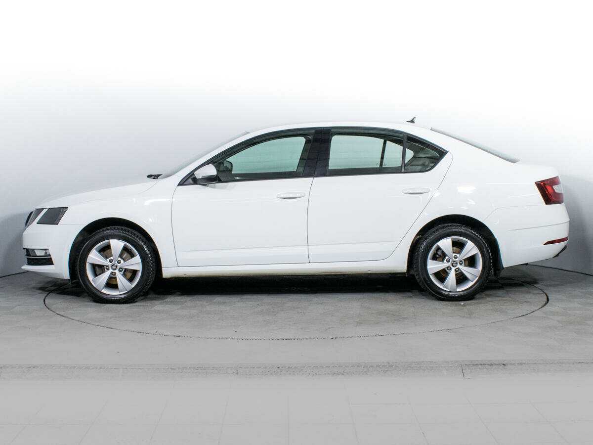 Купить Skoda Octavia с пробегом. Фото: #7