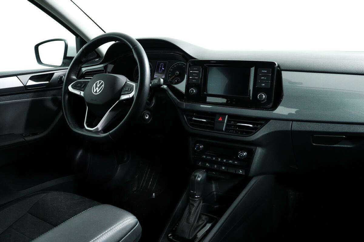 Купить Volkswagen Polo с пробегом. Фото: #8