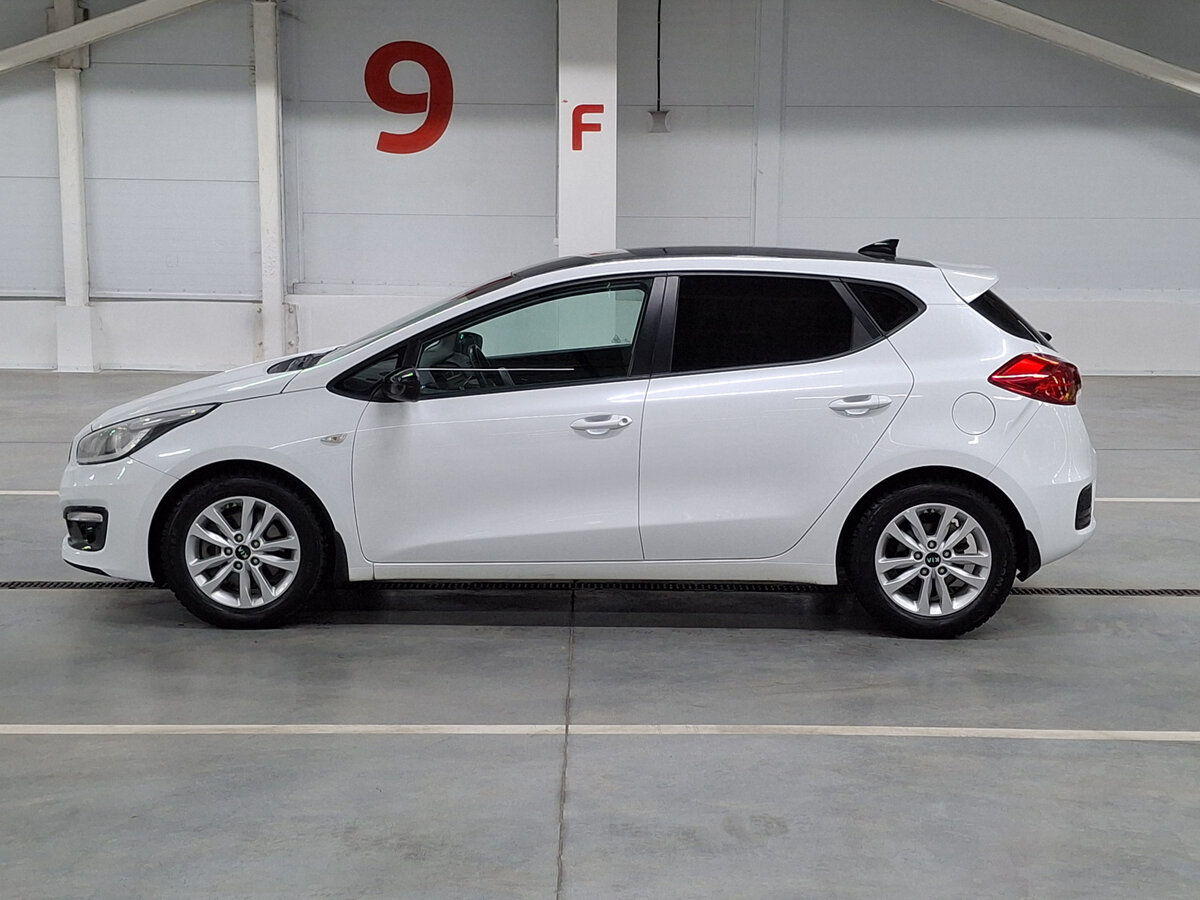 Купить Kia Ceed с пробегом. Фото: #7
