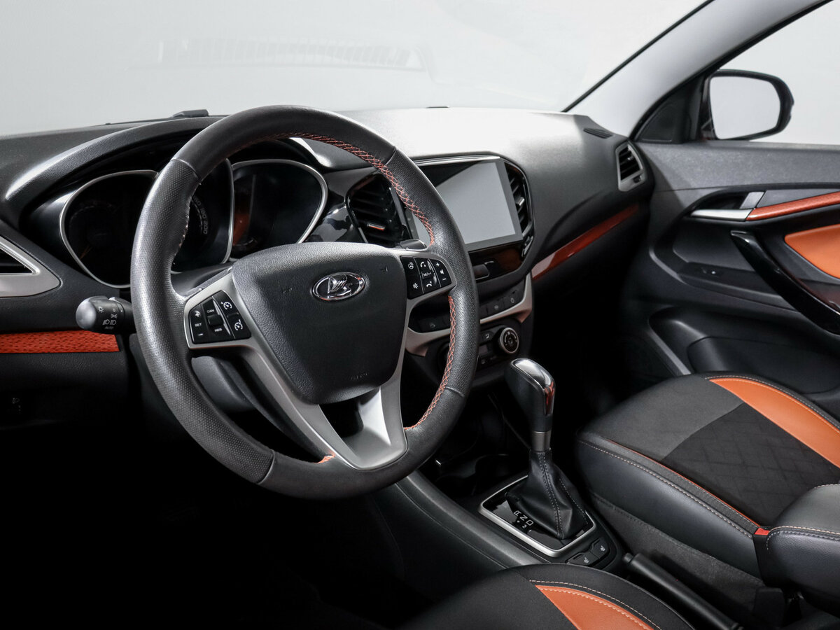 Купить Lada (ВАЗ) Vesta с пробегом. Фото: #11