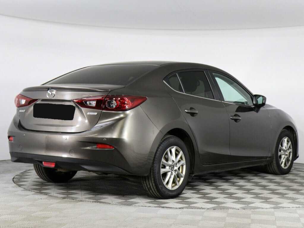 Купить Mazda 3 с пробегом. Фото: #2