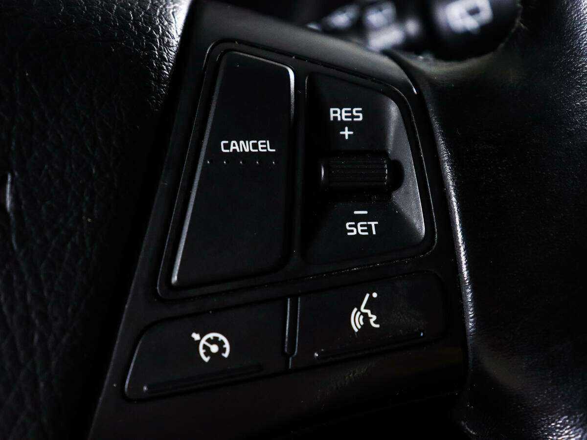 Купить Kia Sorento с пробегом. Фото: #16