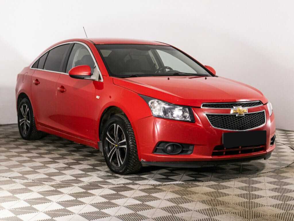 Купить Chevrolet Cruze с пробегом. Фото: #2