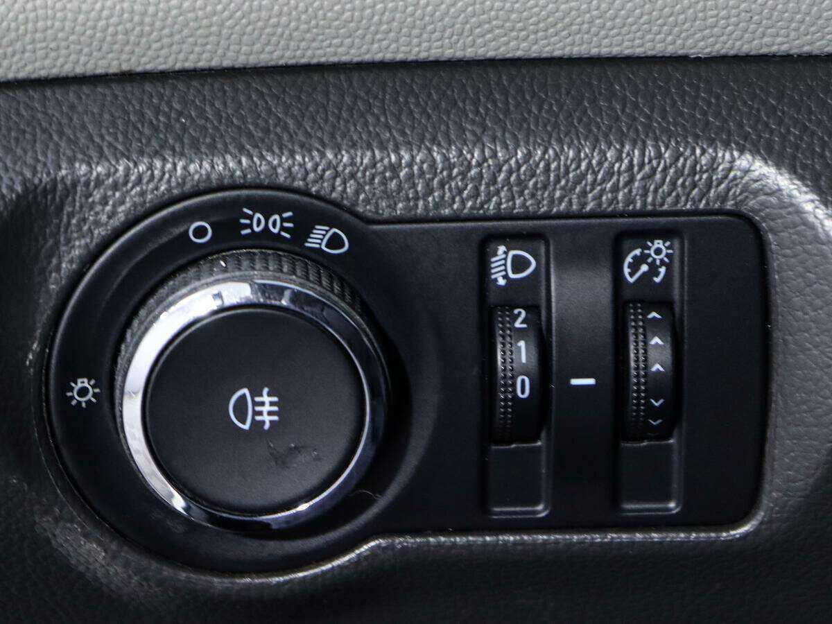 Купить Chevrolet Cruze с пробегом. Фото: #15