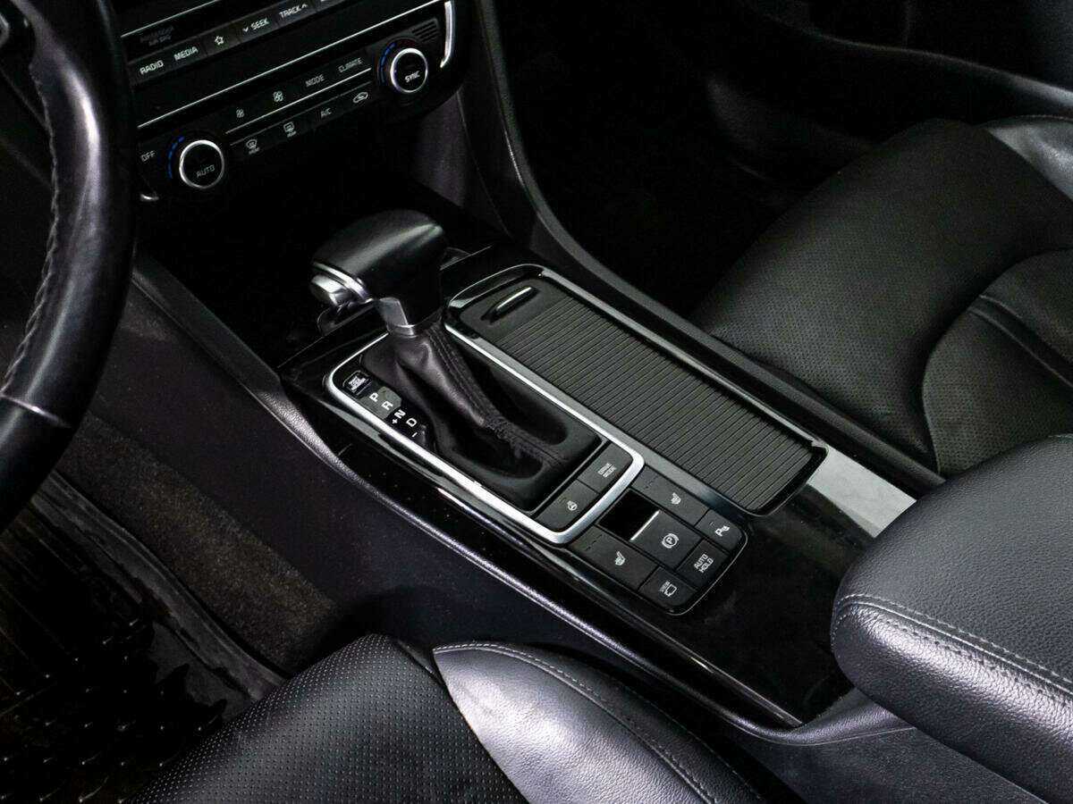 Купить Kia Optima с пробегом. Фото: #18