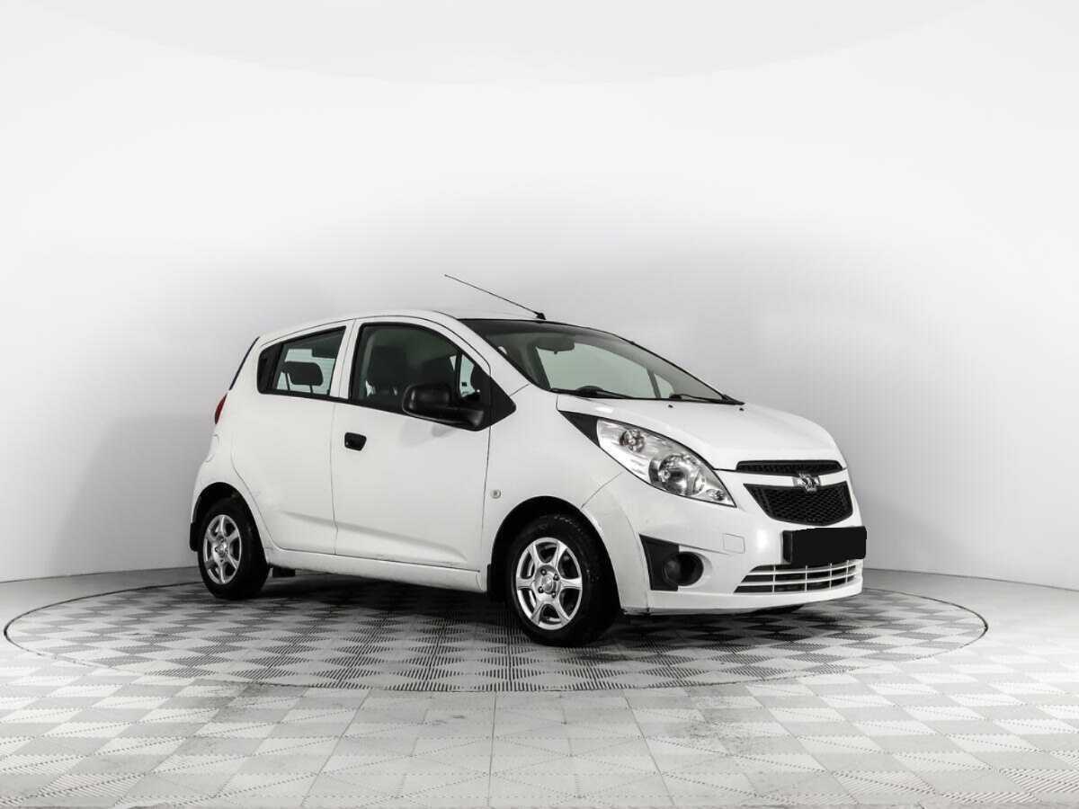 Купить Chevrolet Spark с пробегом. Фото: #2