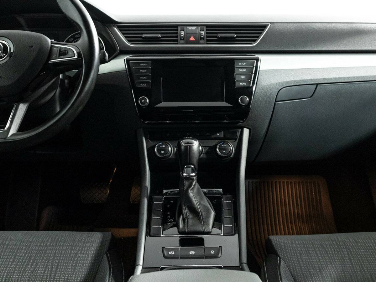 Купить Skoda Superb с пробегом. Фото: #13