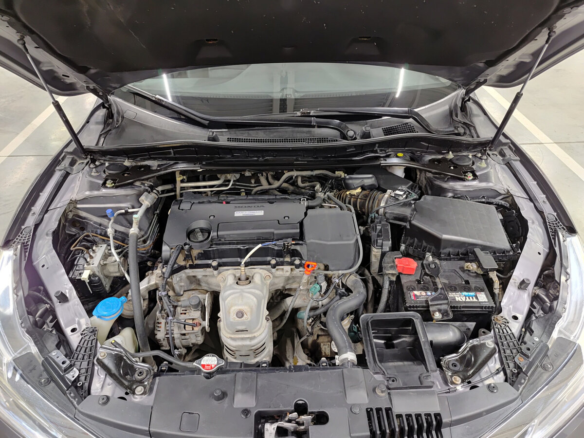 Купить Honda Accord с пробегом. Фото: #8
