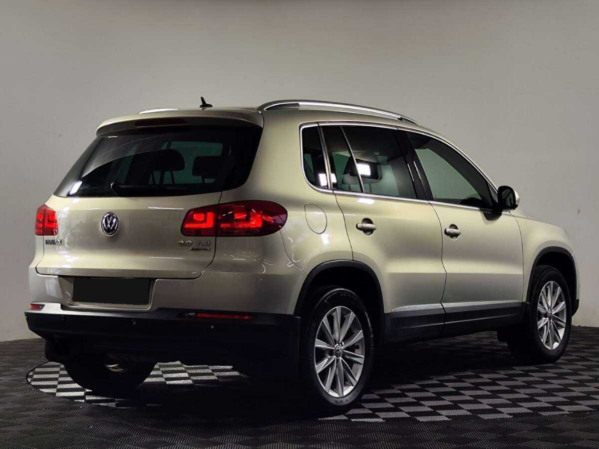 Купить Volkswagen Tiguan с пробегом. Фото: #2