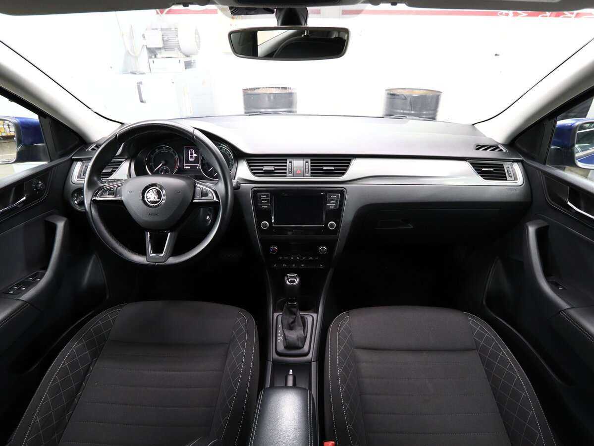 Купить Skoda Rapid с пробегом. Фото: #15