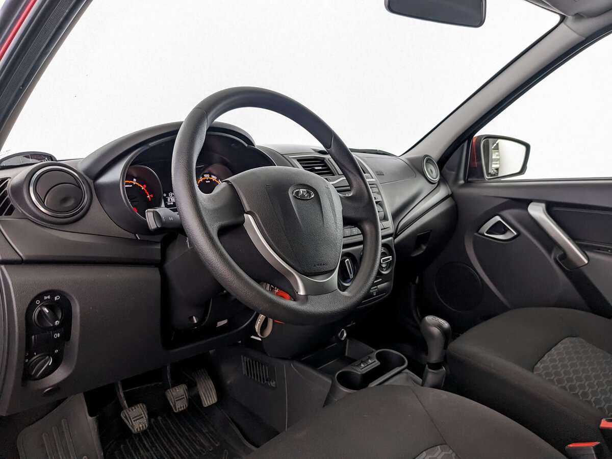 Купить Lada (ВАЗ) Granta с пробегом. Фото: #13