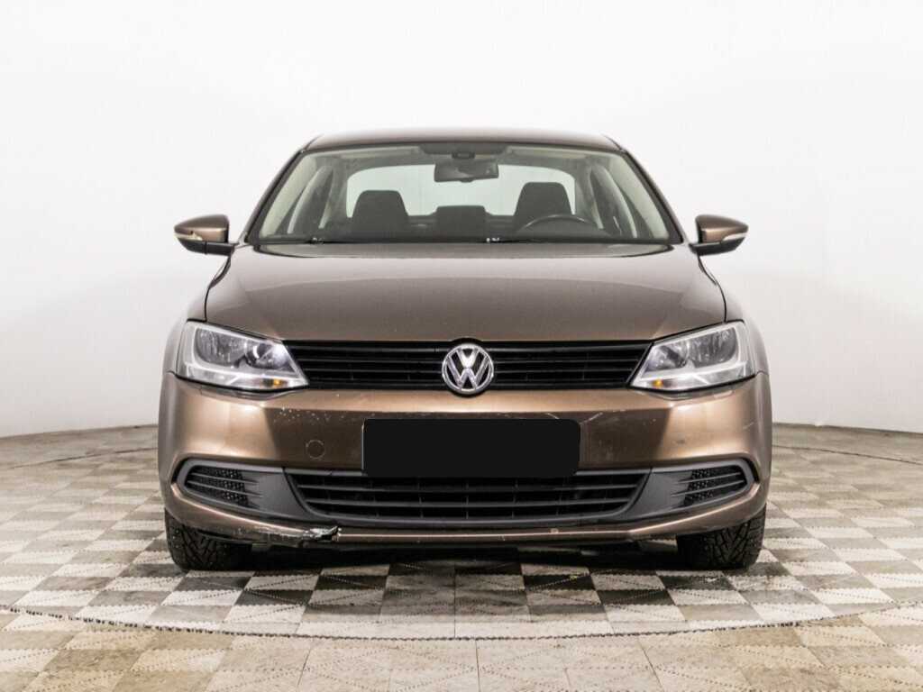 Купить Volkswagen Jetta с пробегом. Фото: #1