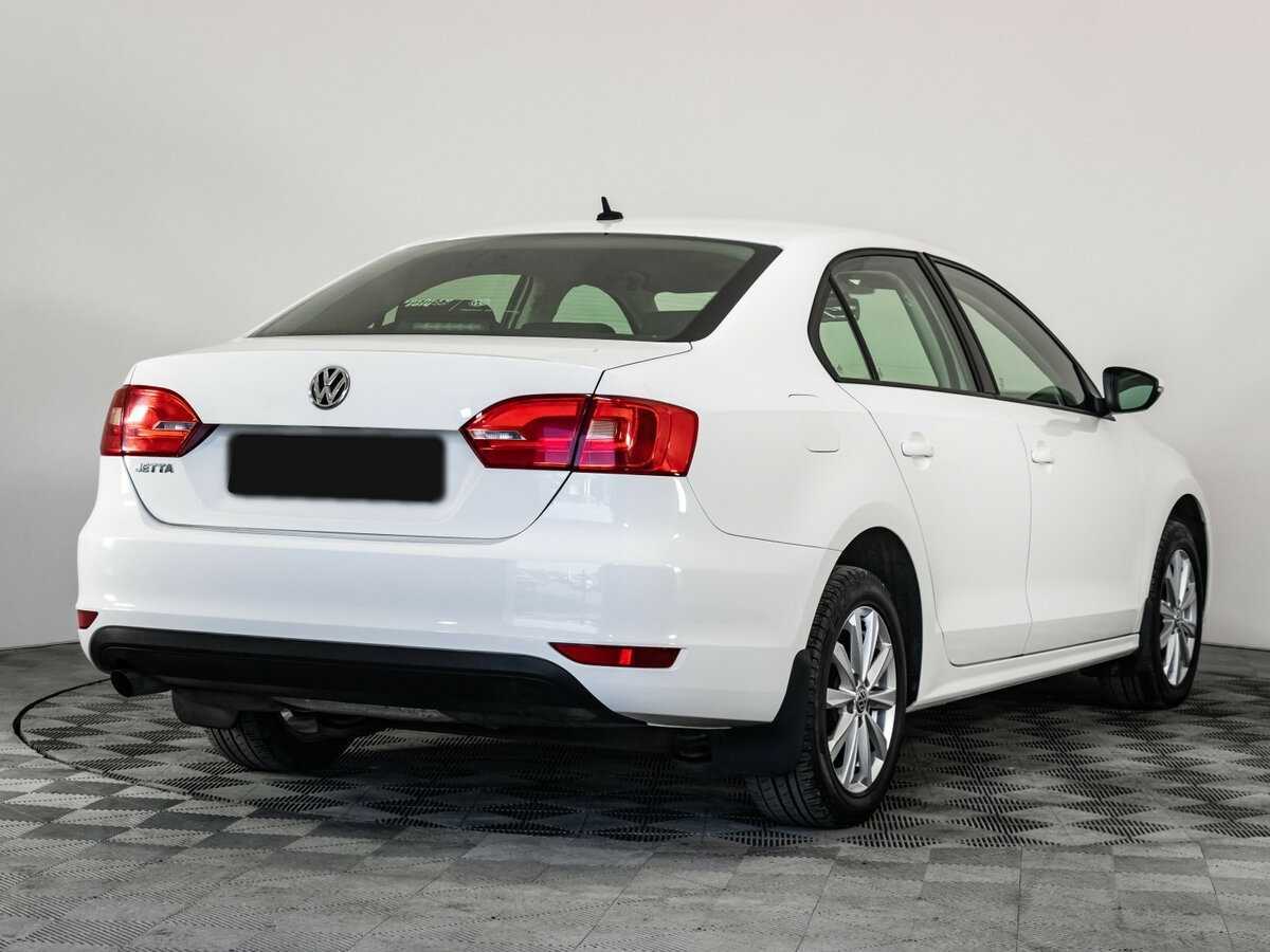 Купить Volkswagen Jetta с пробегом. Фото: #3