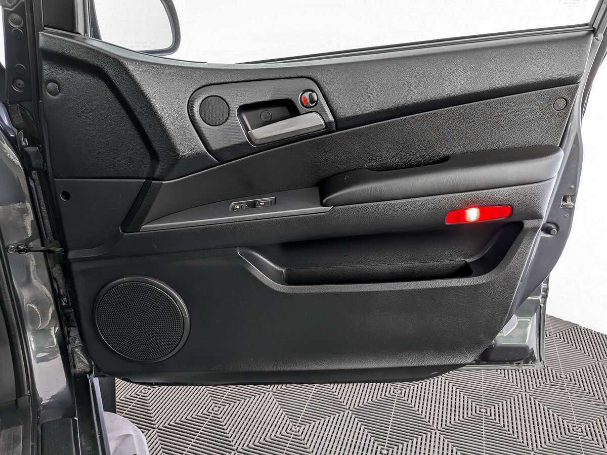 Купить SsangYong Kyron с пробегом. Фото: #18