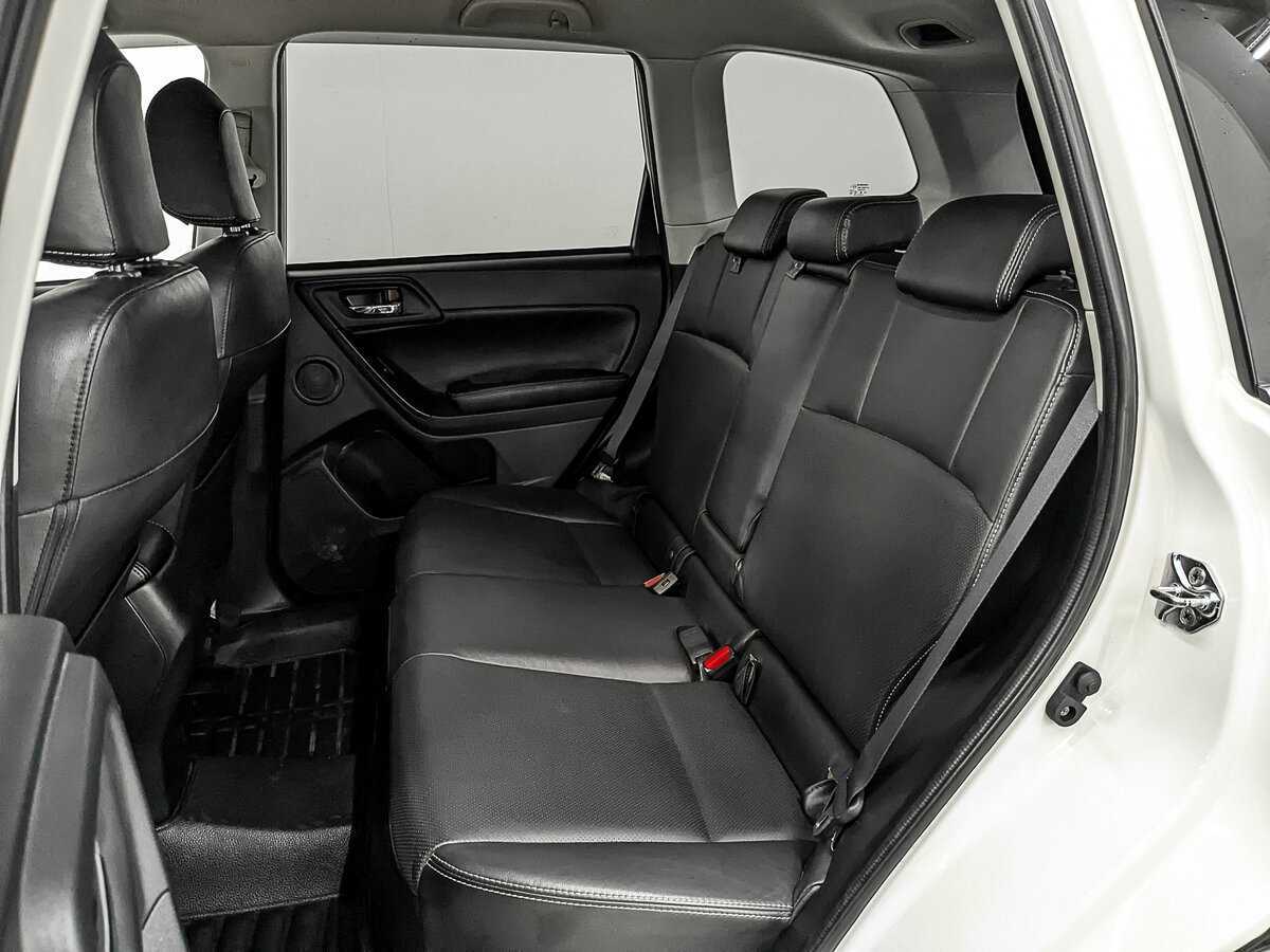 Купить Subaru Forester с пробегом. Фото: #17