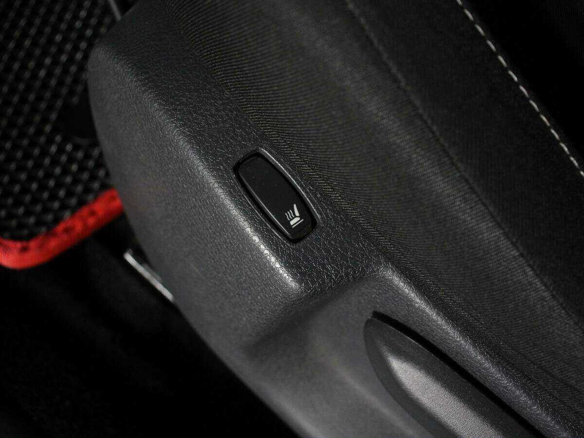 Купить Renault Sandero с пробегом. Фото: #12