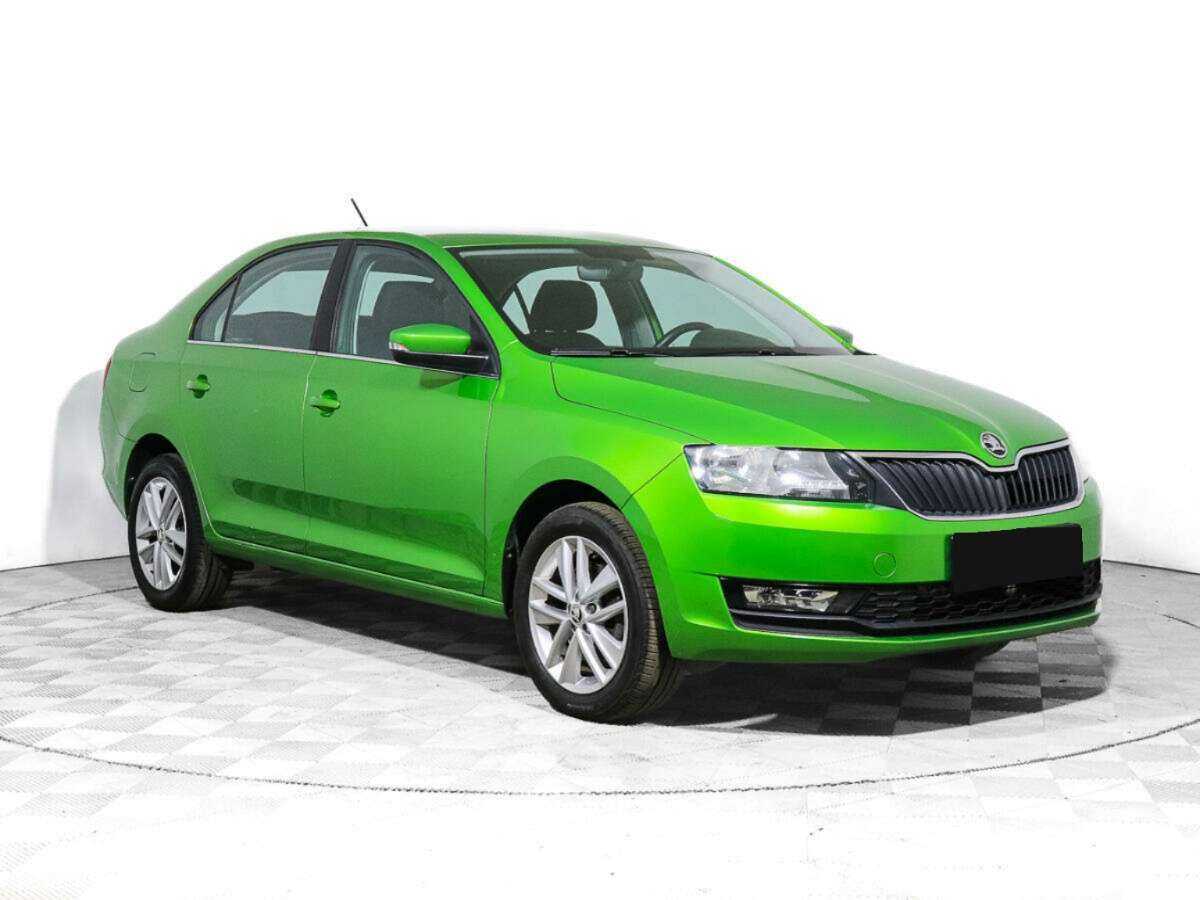 Купить Skoda Rapid с пробегом. Фото: #2