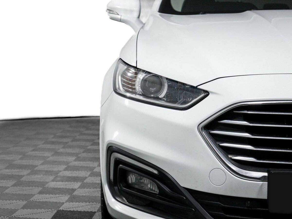 Купить Ford Mondeo с пробегом. Фото: #17