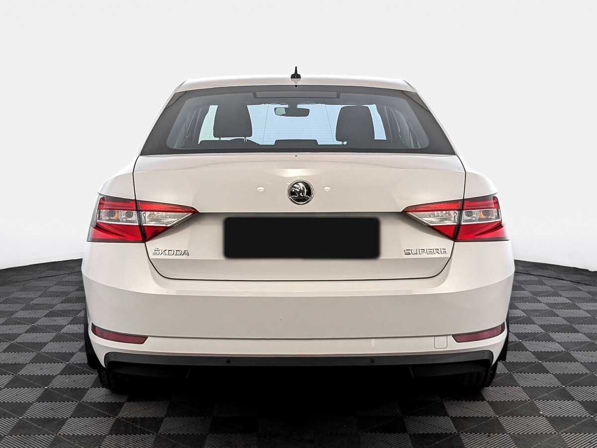 Купить Skoda Superb с пробегом. Фото: #5