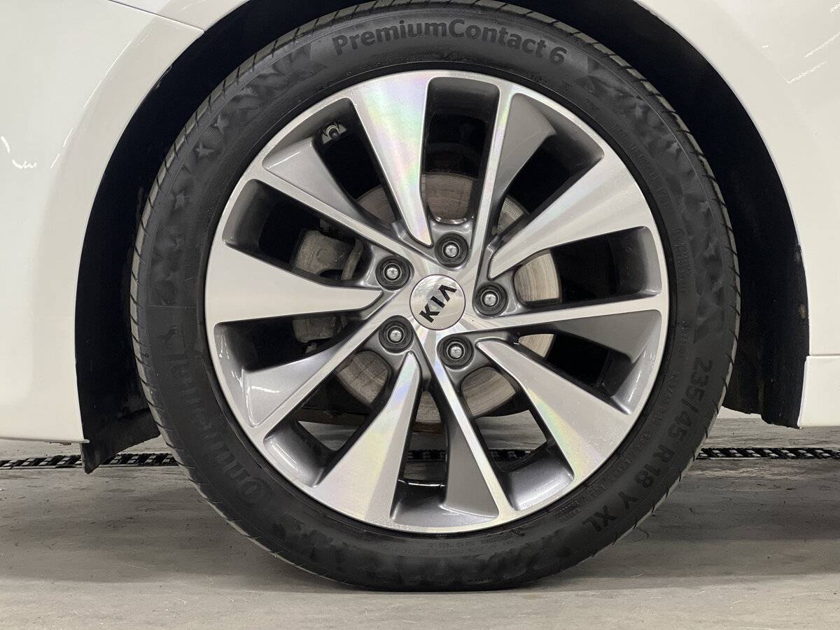 Купить Kia K5 с пробегом. Фото: #17