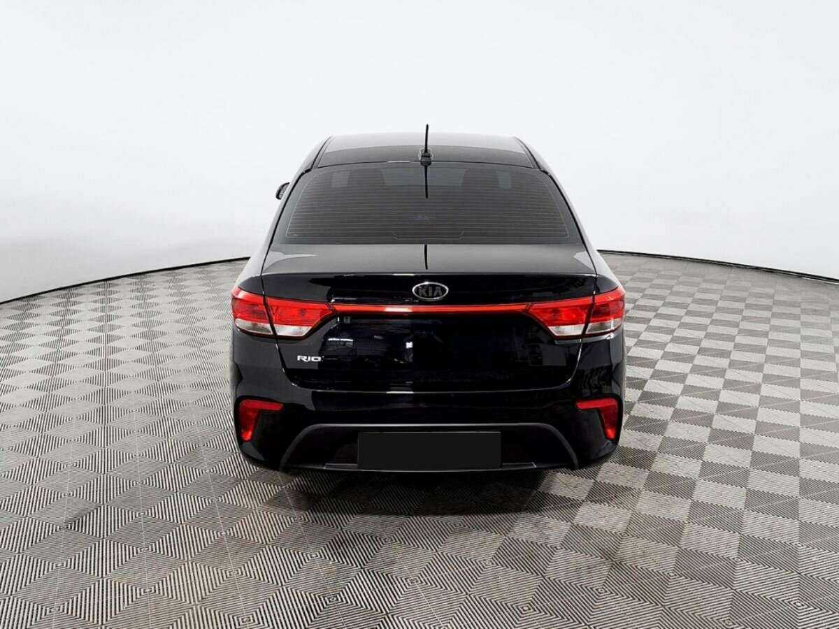 Купить Kia Rio с пробегом. Фото: #5