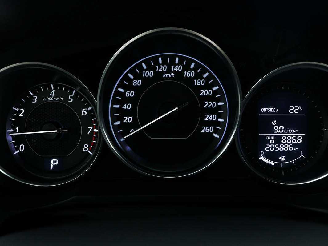 Купить Mazda 6 с пробегом. Фото: #9