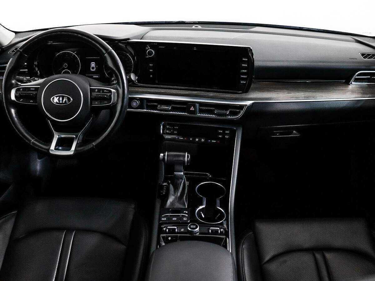 Купить Kia K5 с пробегом. Фото: #14