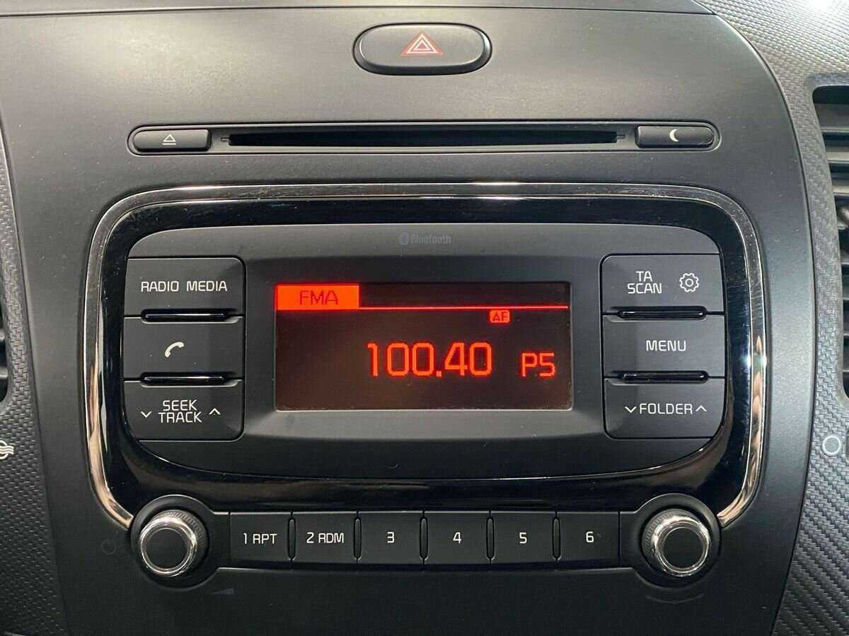 Купить Kia Cerato с пробегом. Фото: #13