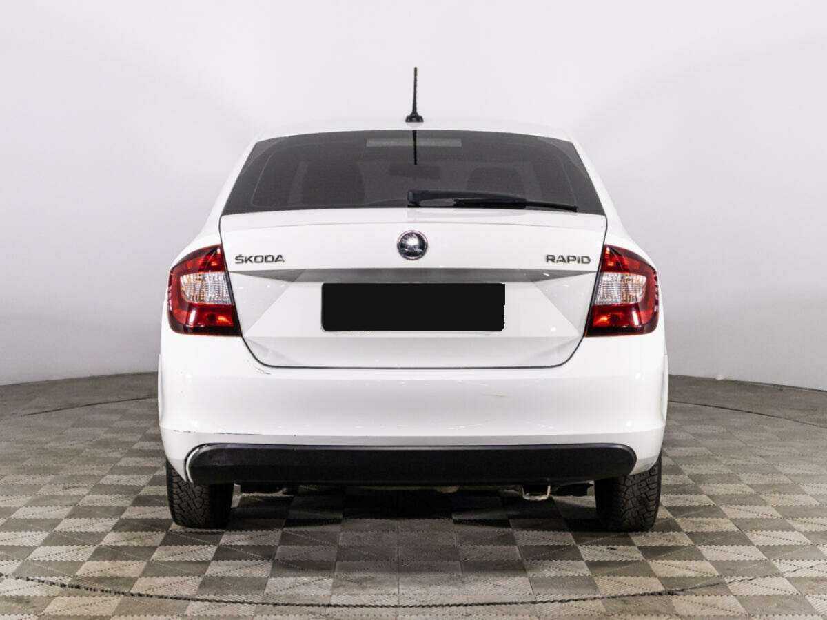 Купить Skoda Rapid с пробегом. Фото: #5