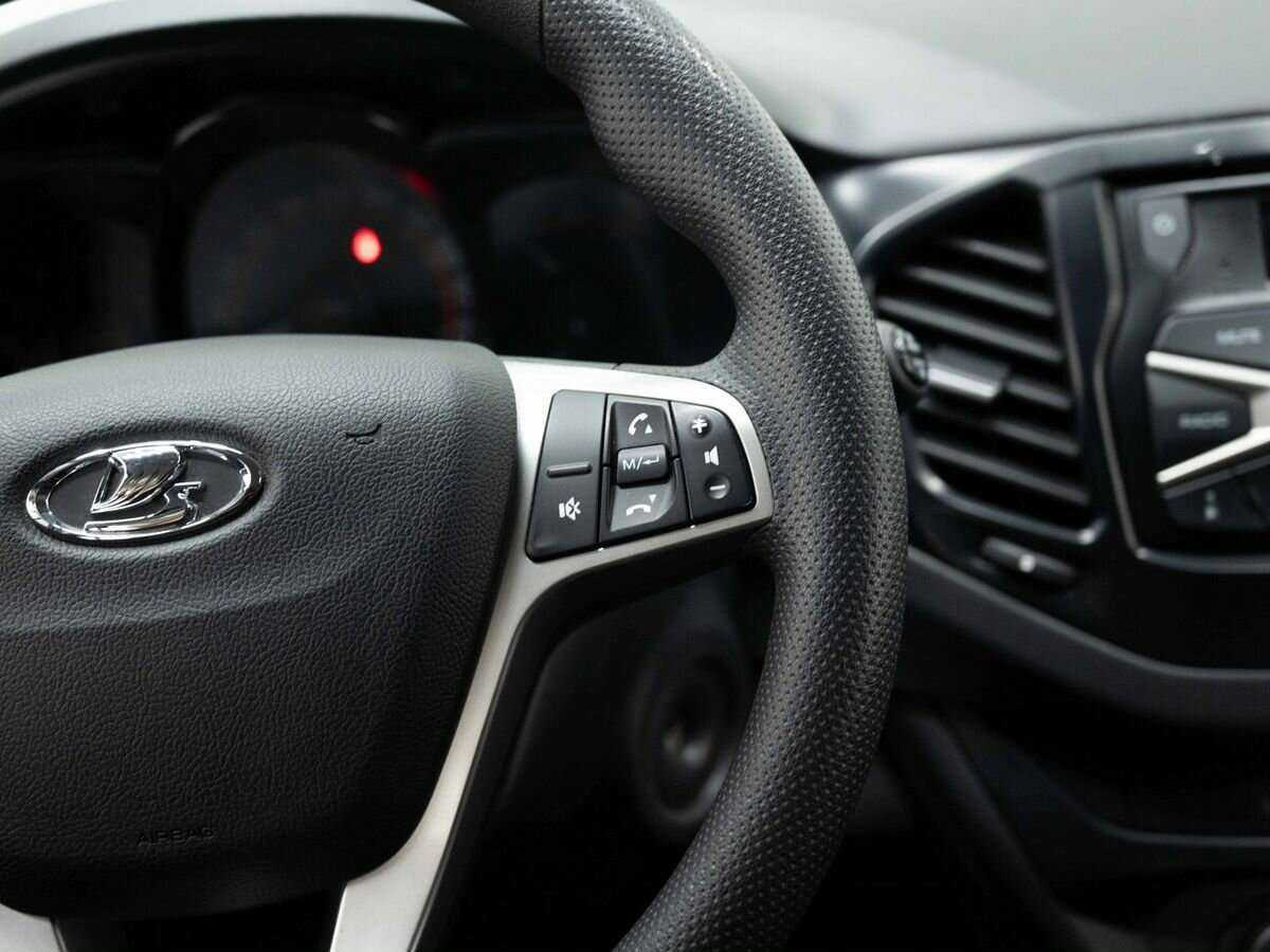 Купить Lada (ВАЗ) Vesta с пробегом. Фото: #15