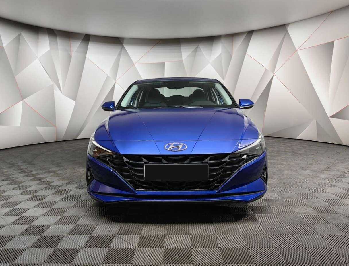 Купить Hyundai Elantra с пробегом. Фото: #6