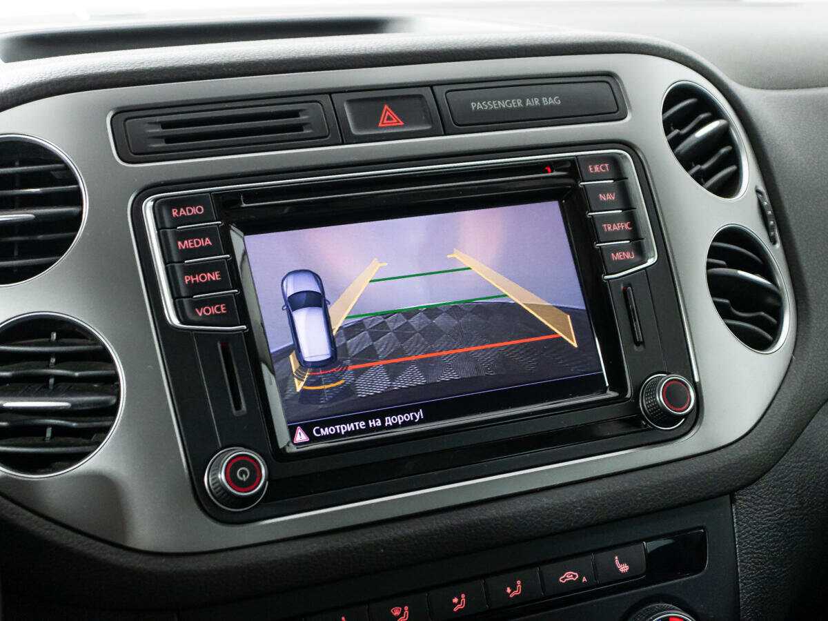 Купить Volkswagen Tiguan с пробегом. Фото: #14
