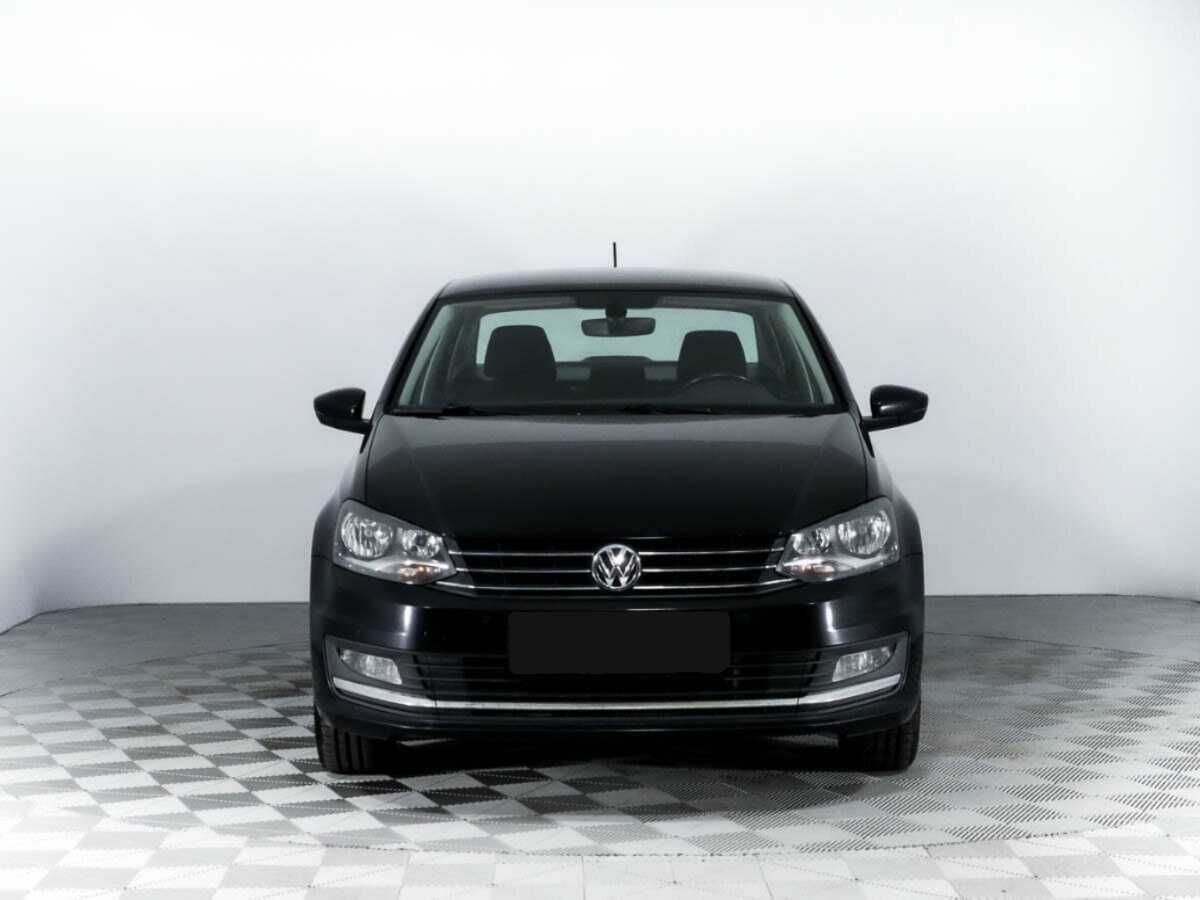 Купить Volkswagen Polo с пробегом. Фото: #1