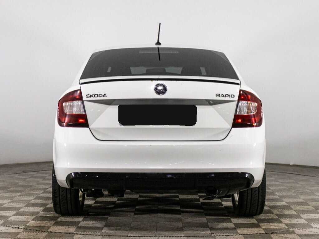 Купить Skoda Rapid с пробегом. Фото: #5