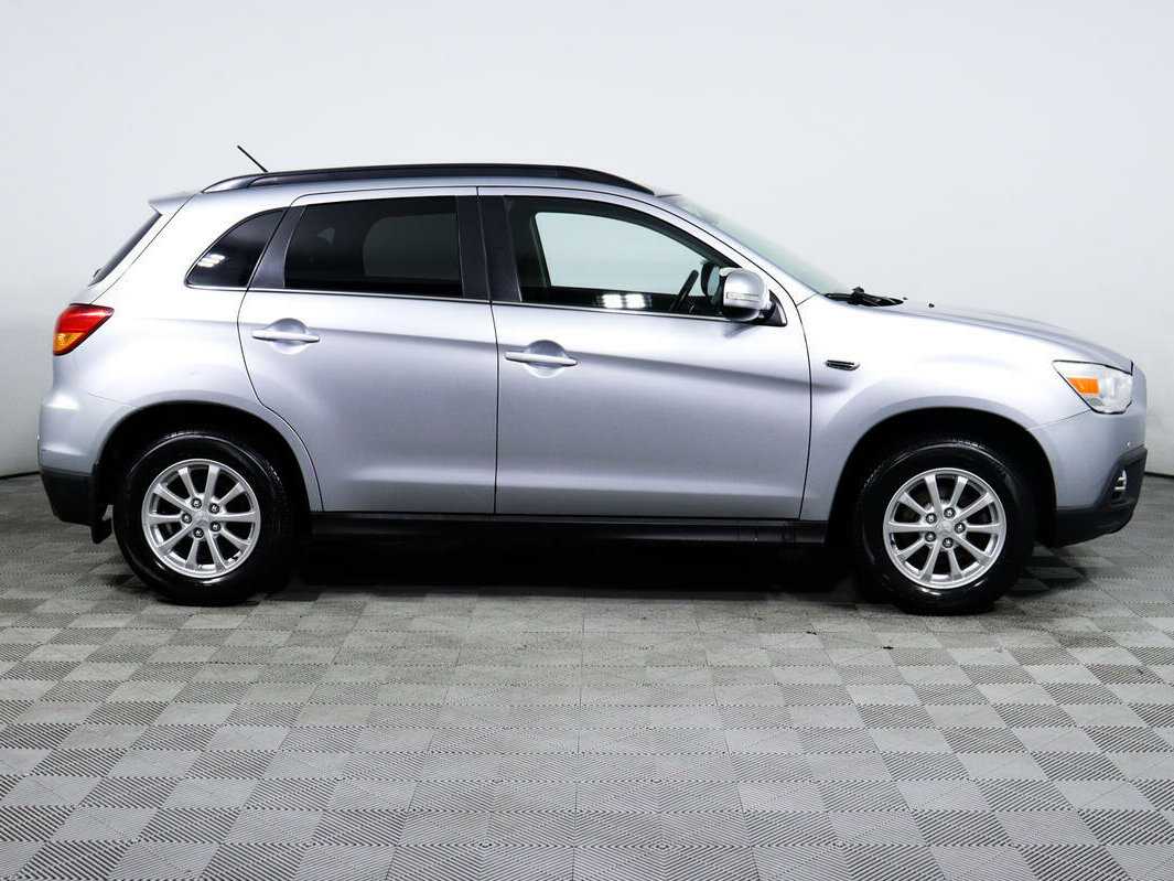 Купить Mitsubishi ASX с пробегом. Фото: #3