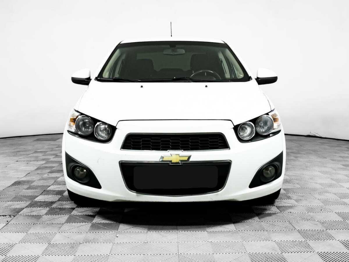 Купить Chevrolet Aveo с пробегом. Фото: #1