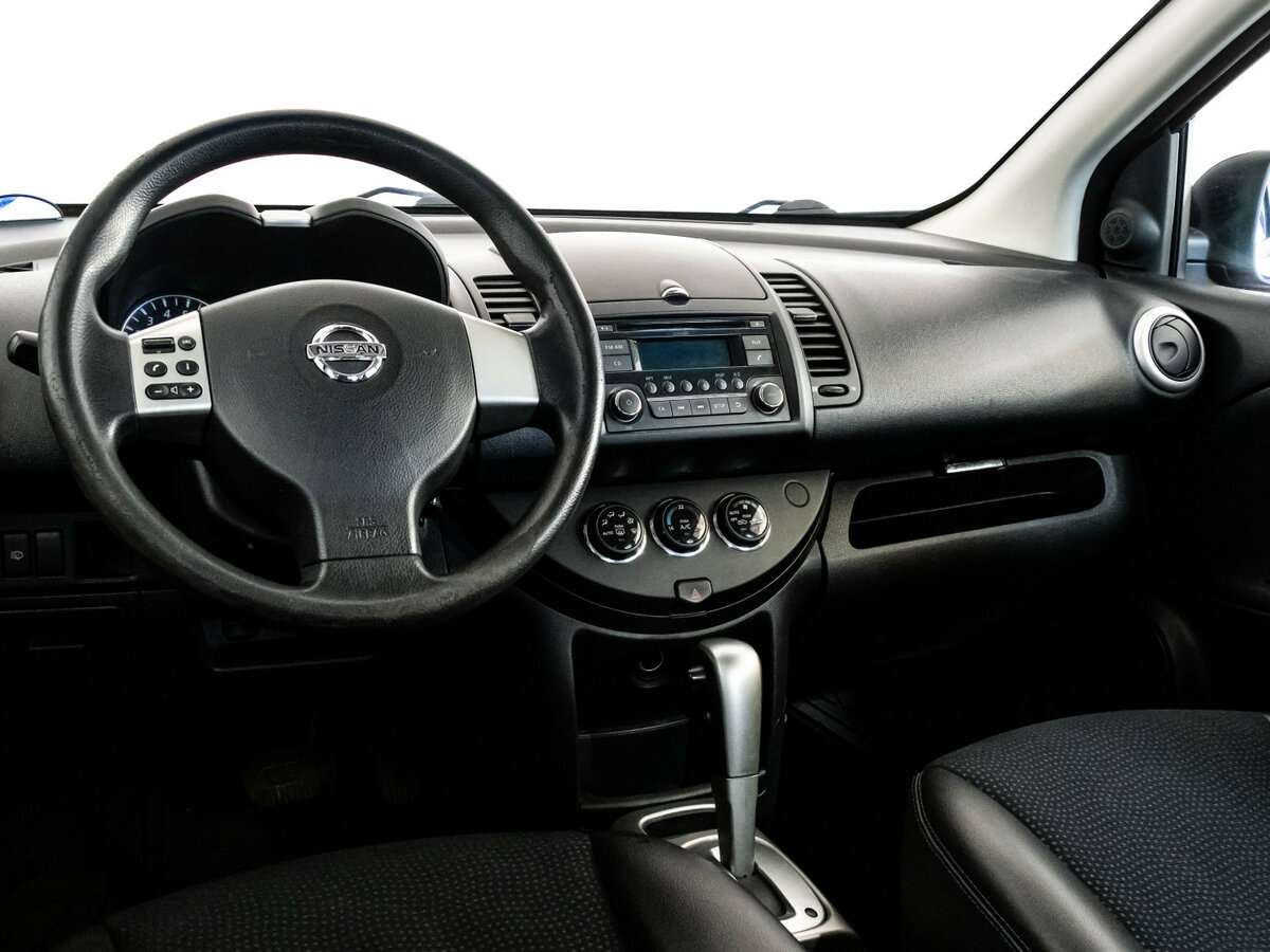 Купить Nissan Note с пробегом. Фото: #8