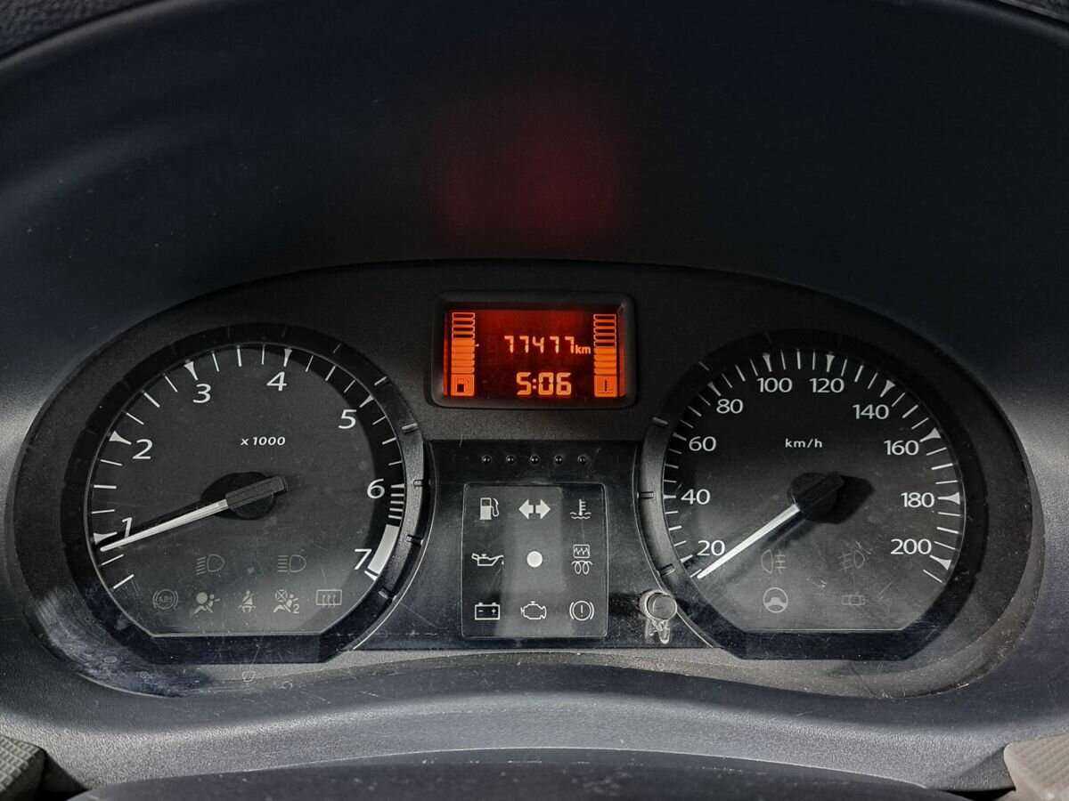 Купить Lada (ВАЗ) Largus с пробегом. Фото: #10