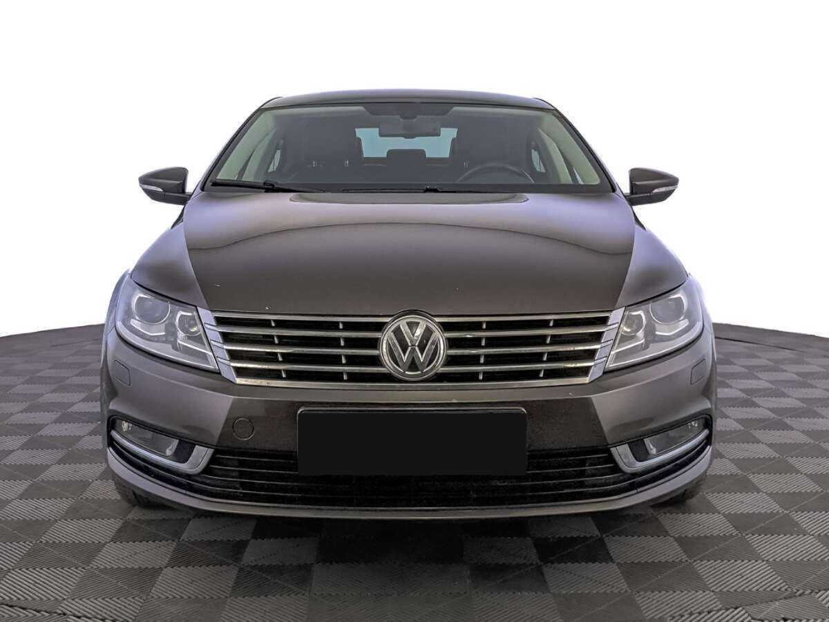 Купить Volkswagen Passat CC с пробегом. Фото: #1