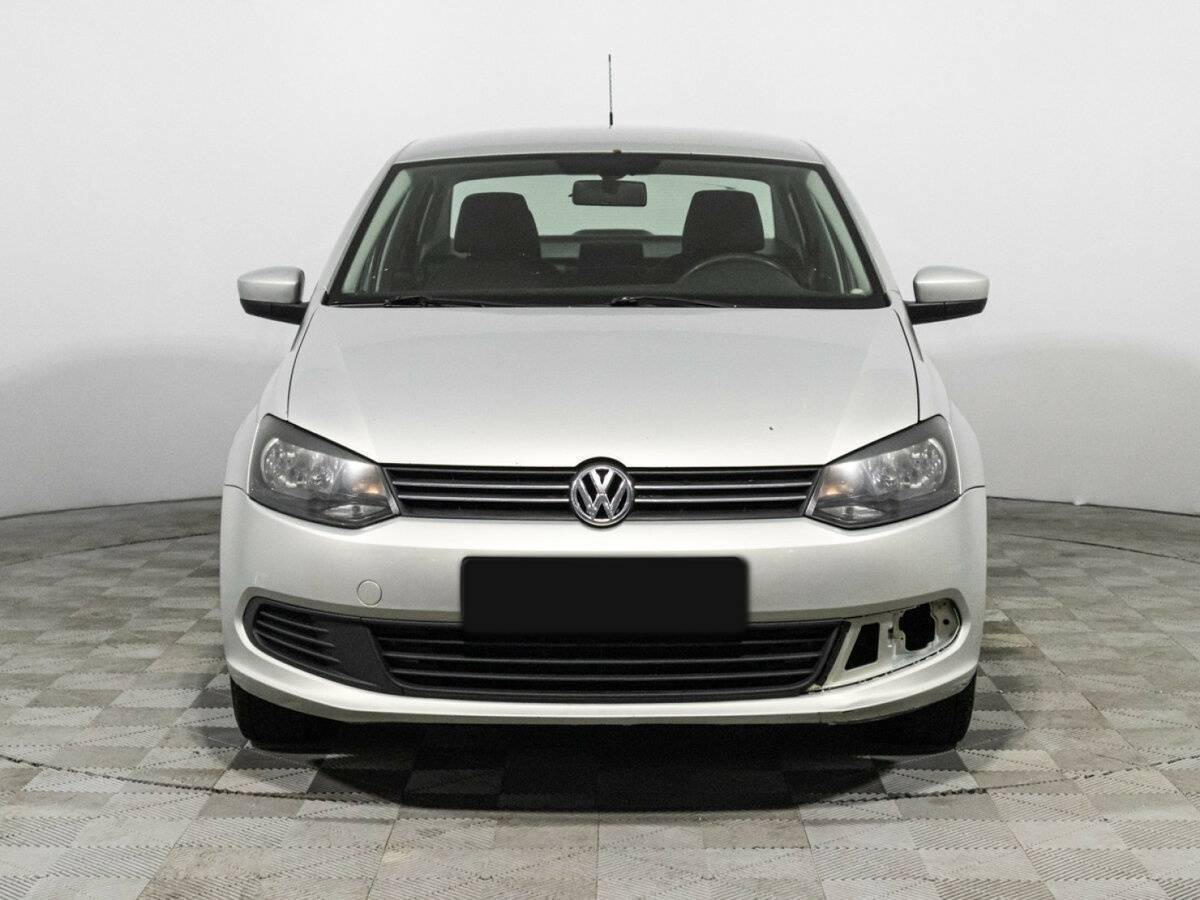 Купить Volkswagen Polo с пробегом. Фото: #1