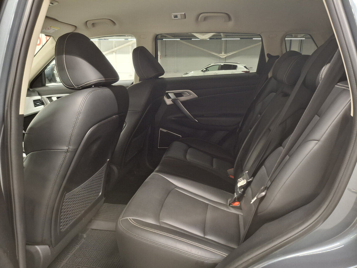 Купить Geely Atlas с пробегом. Фото: #11