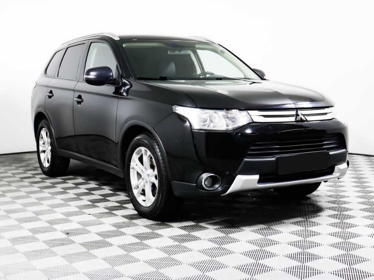 Купить Mitsubishi Outlander с пробегом. Фото: #2
