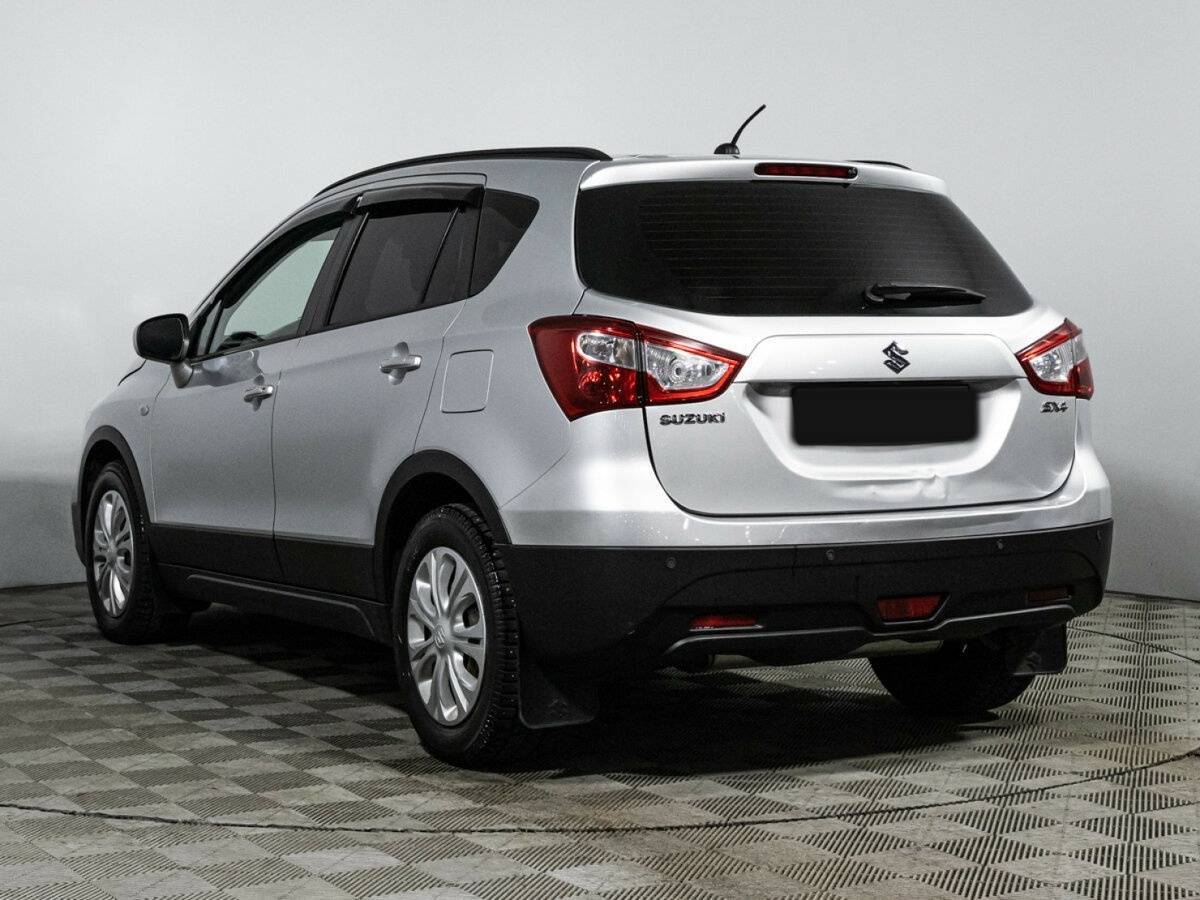 Купить Suzuki SX4 с пробегом. Фото: #6