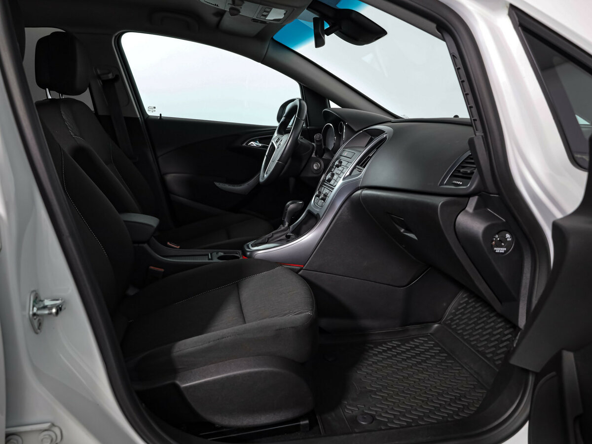 Купить Opel Astra с пробегом. Фото: #17