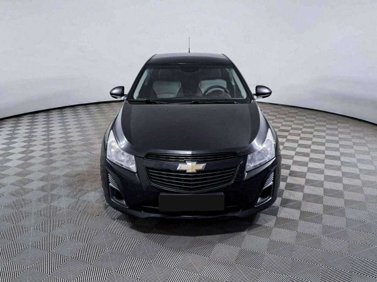 Купить Chevrolet Cruze с пробегом. Фото: #1