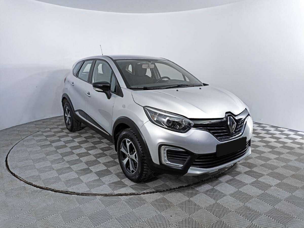 Купить Renault Kaptur с пробегом. Фото: #2