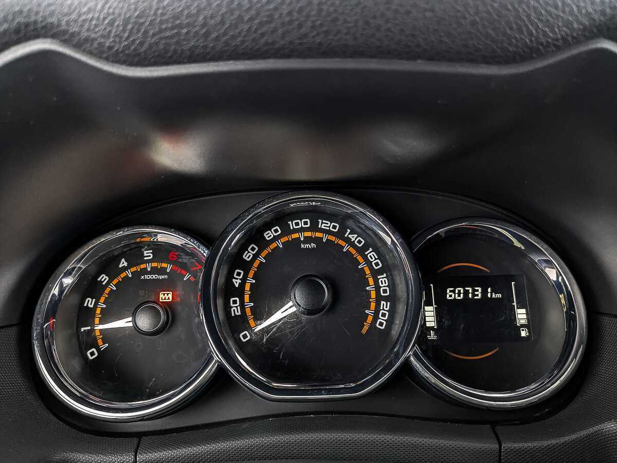 Купить Lada (ВАЗ) Largus с пробегом. Фото: #15