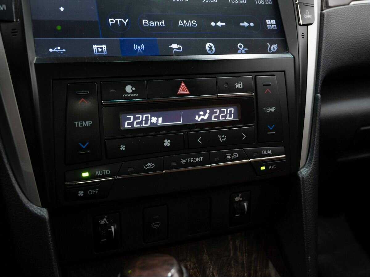 Купить Toyota Camry с пробегом. Фото: #22