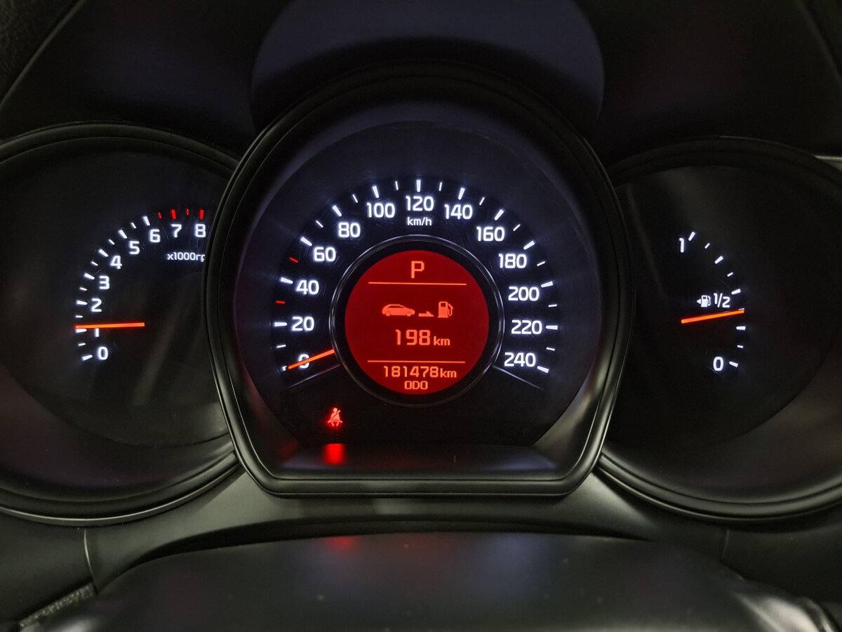 Купить Kia Ceed с пробегом. Фото: #12