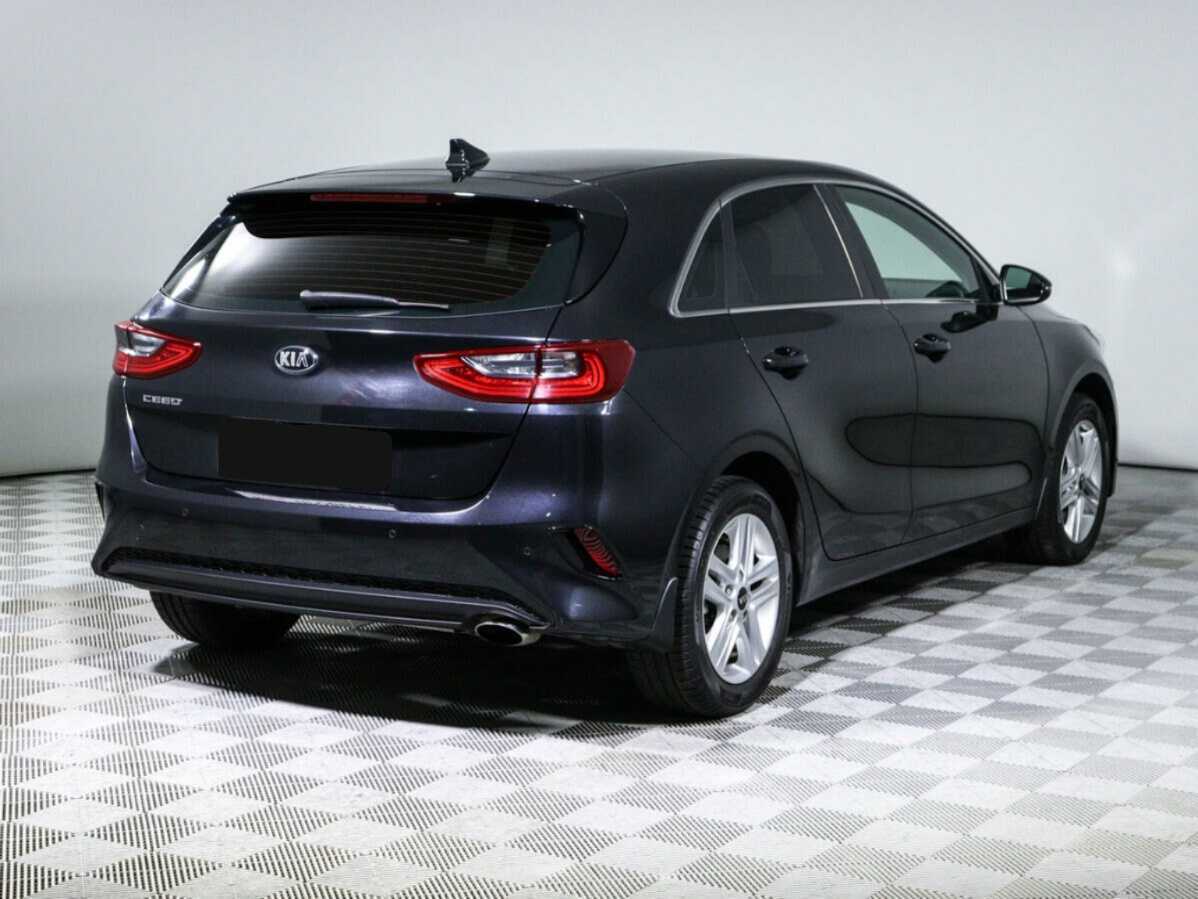 Купить Kia Ceed с пробегом. Фото: #3